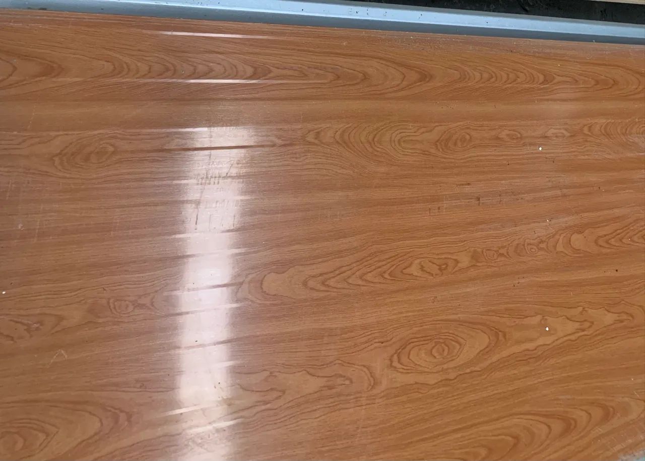 Selling seven high-quality galvalume acoustic roof tiles with wooden texture, 1.40 X 5.90