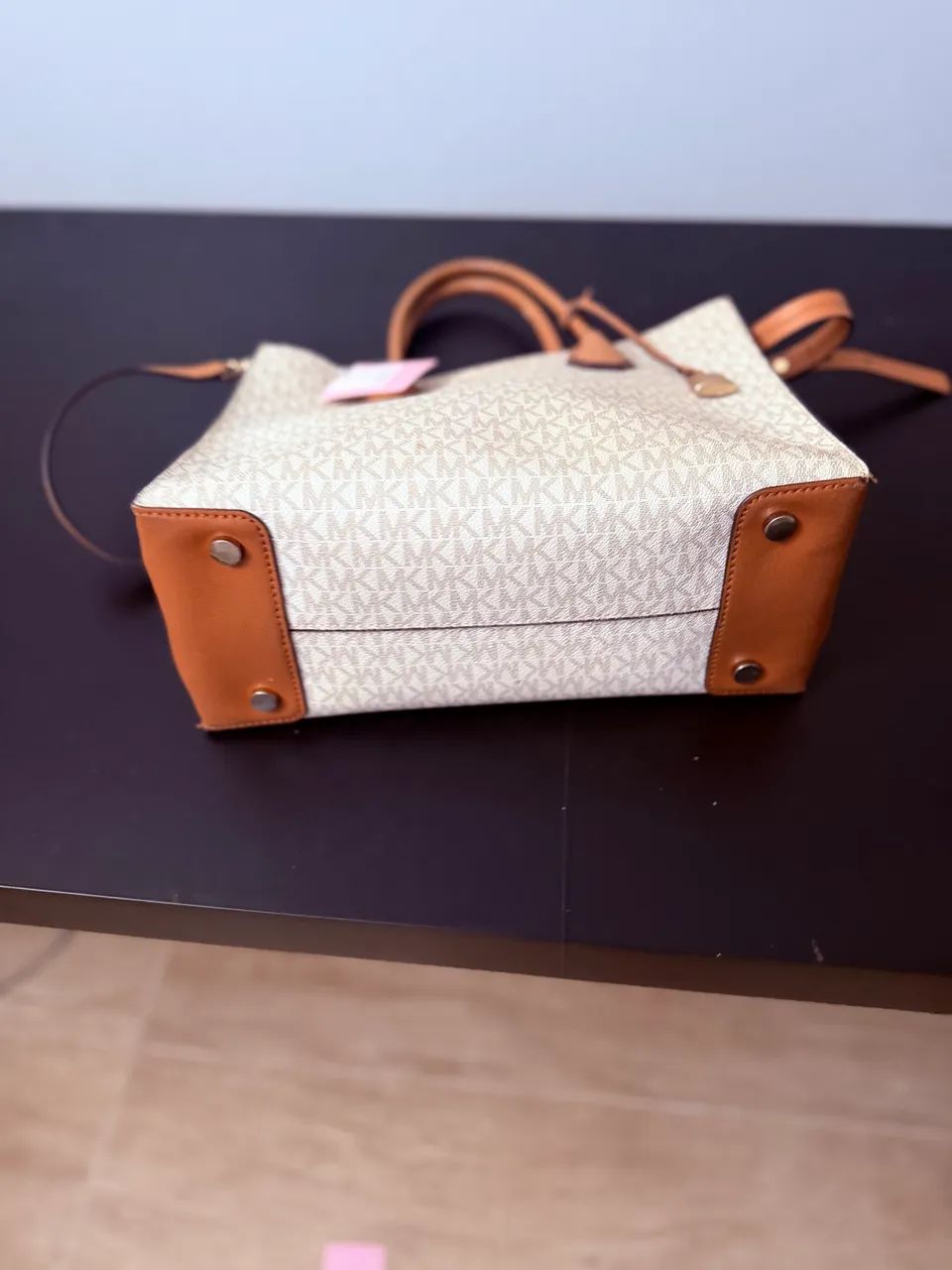 Bolsa Michael Kors muito nova - Foto 4