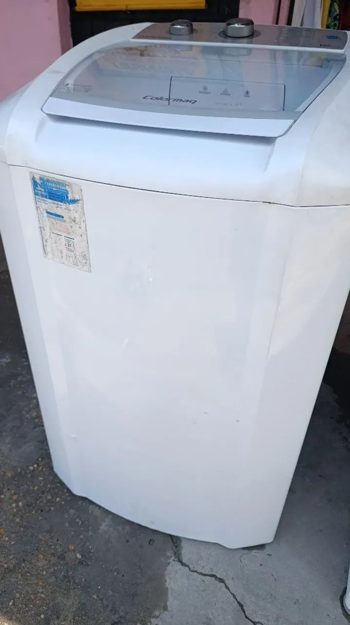 Máquina de Lavar Roupa 