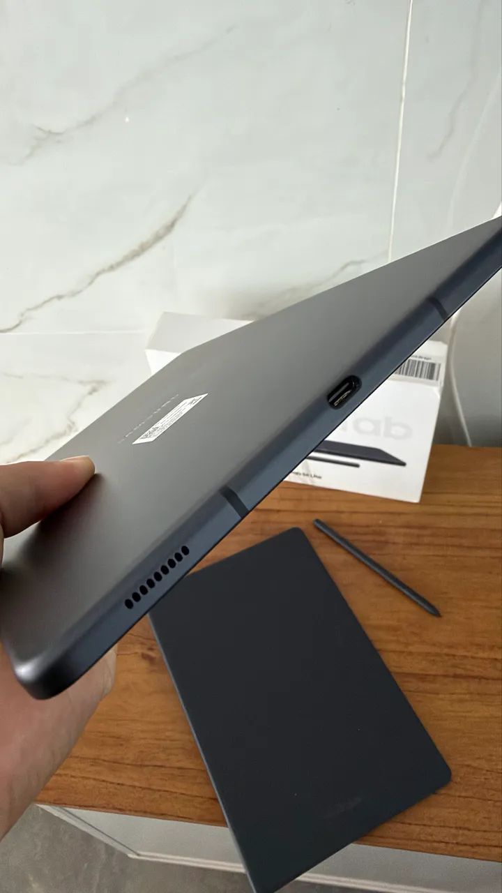 Tablete Samsung S6 lite  - Foto 2