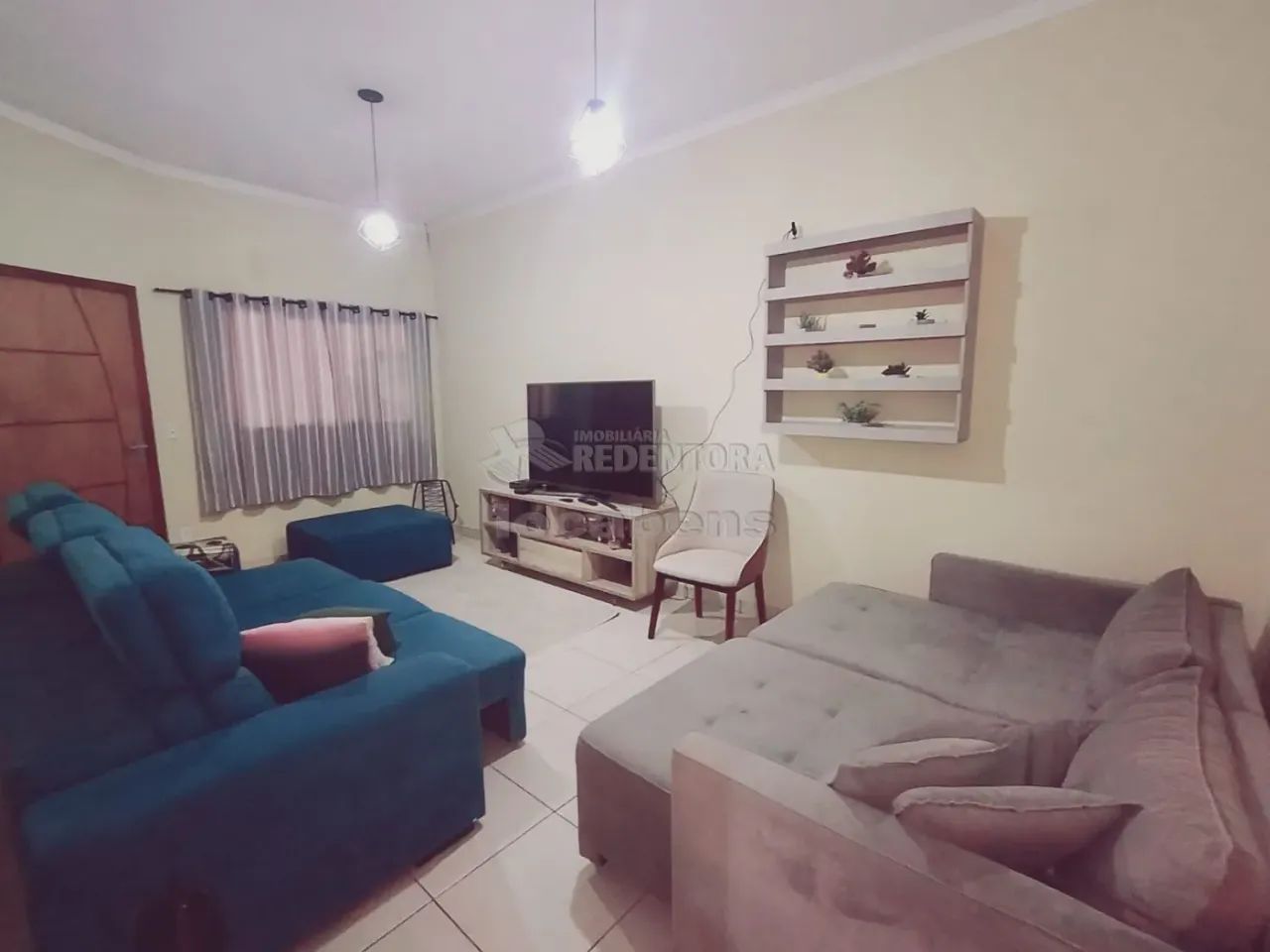 Casa 3 Dormitórios com varanda goumert. - Foto 3