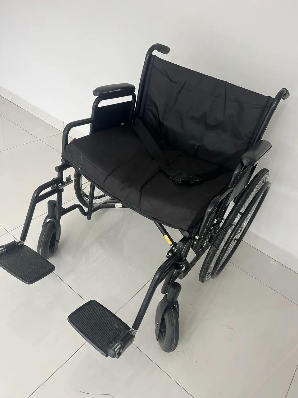 Cadeira de rodas 150kg