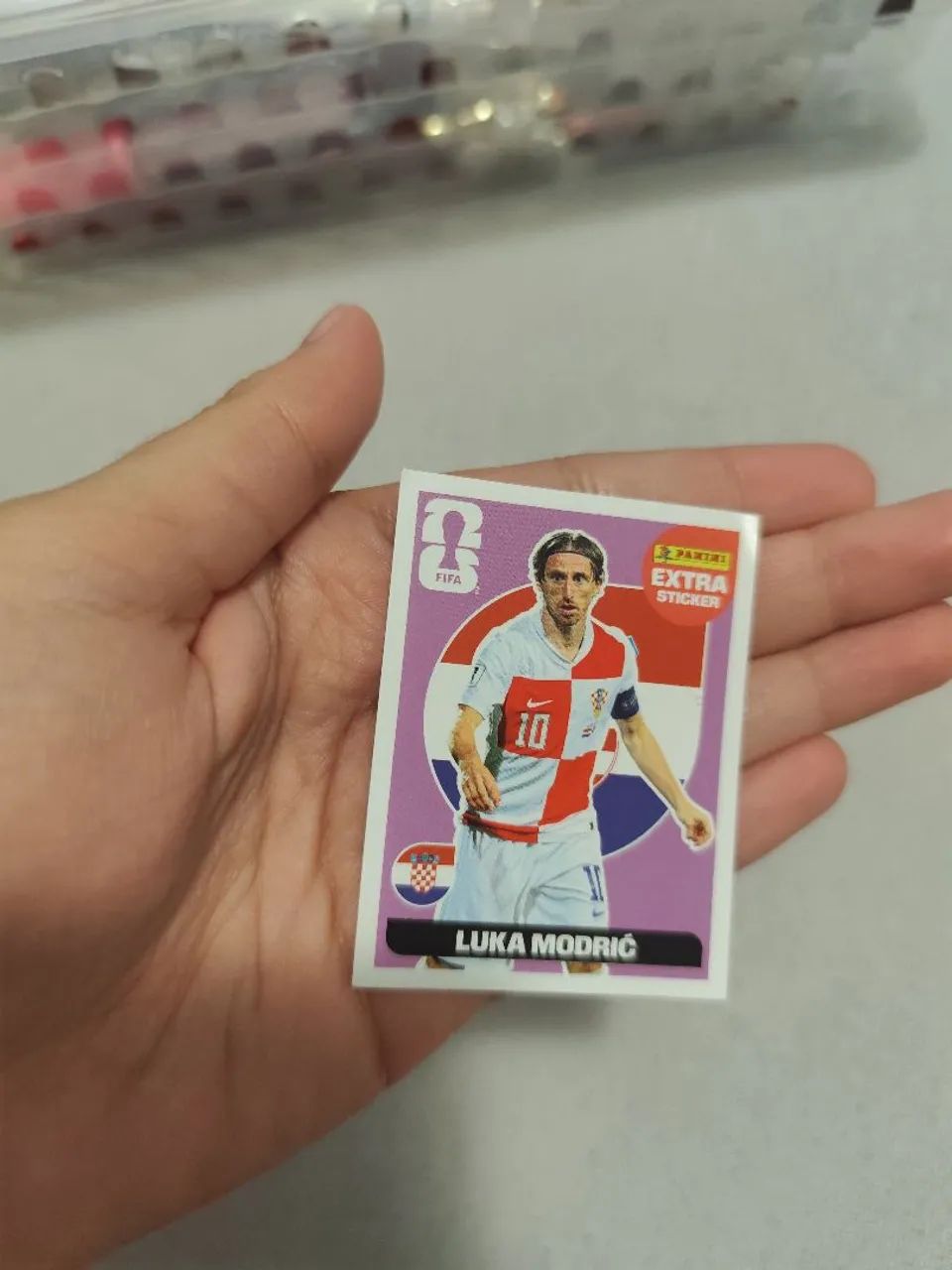 FIGURINHA EXTRA STICKER LUKA MODRI? ROXA - Foto 3