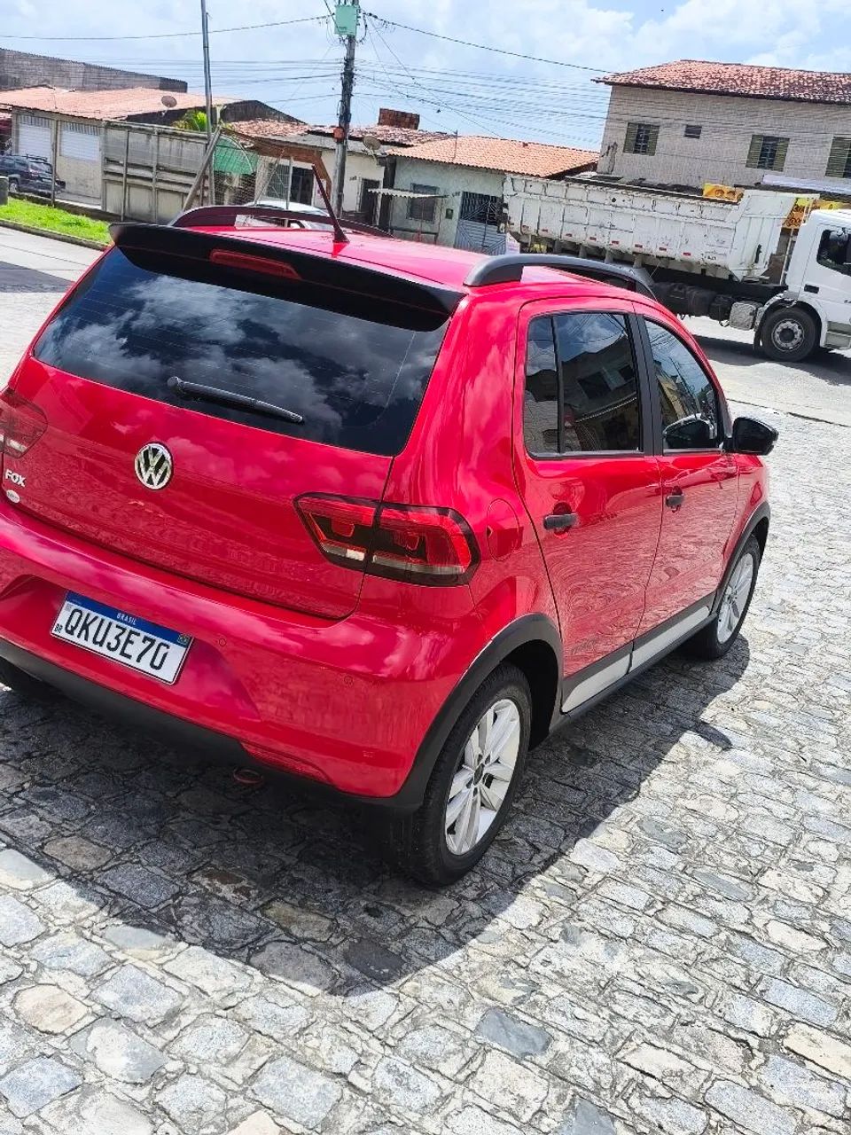 Volkswagen Fox Track 1.0 Flex 12V 5P 2016