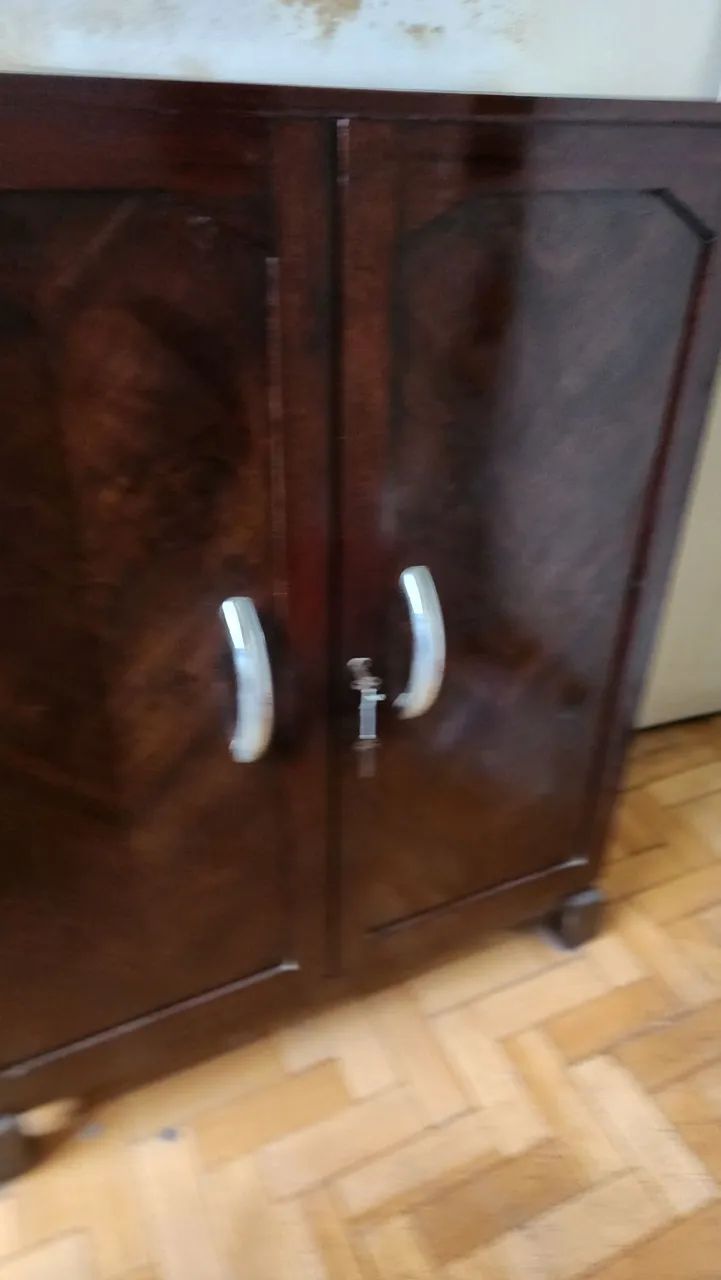 Móveis de época gaveteiro com portas e bancada  - Foto 2