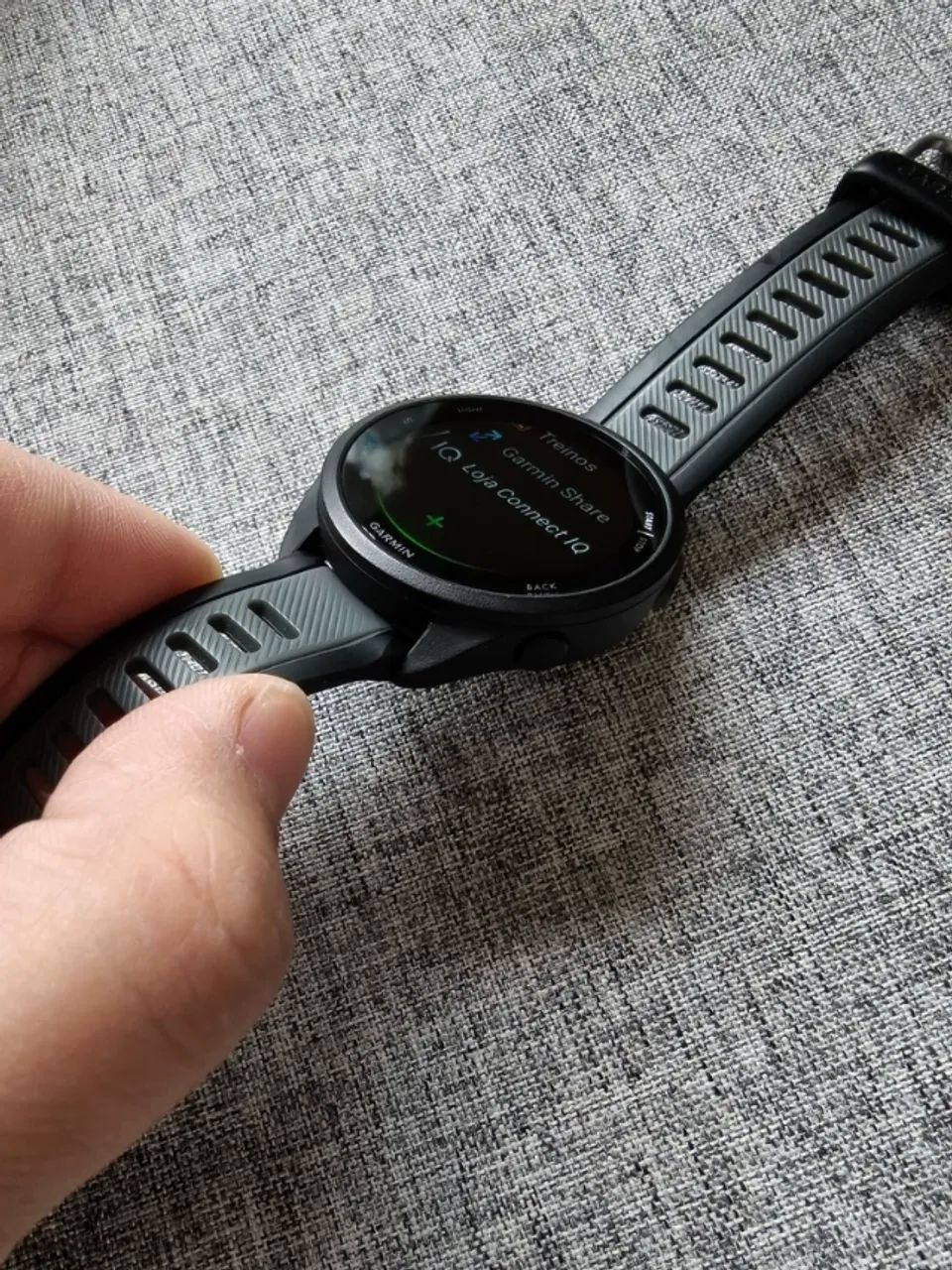 Relógio Smartwatch Garmin Forerunner 265 - Foto 3