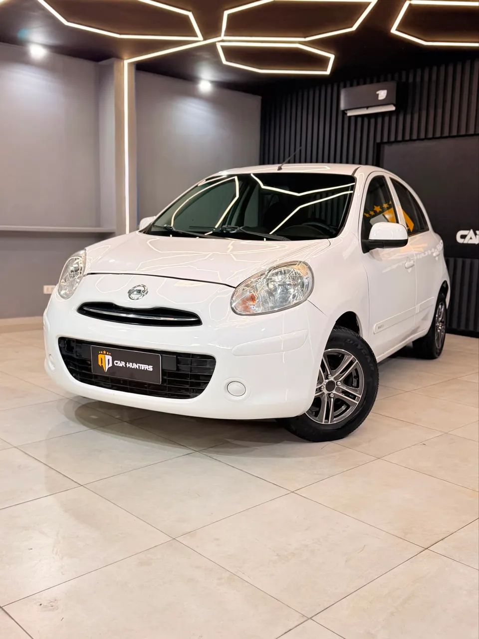 Nissan March 2013