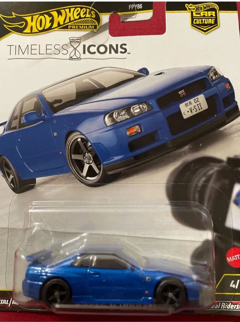 Hot Wheels Premium Timeless Icons Nissan Skyline GT-R V-Spec II