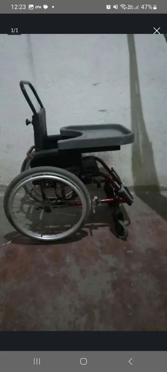 Cadeira de rodas infantil 