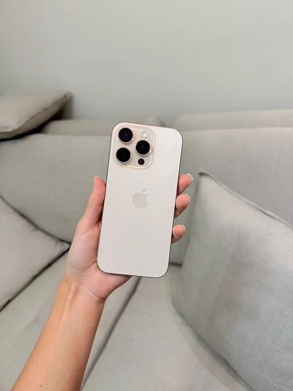 iPhone 16 pro 256gb - Foto 2