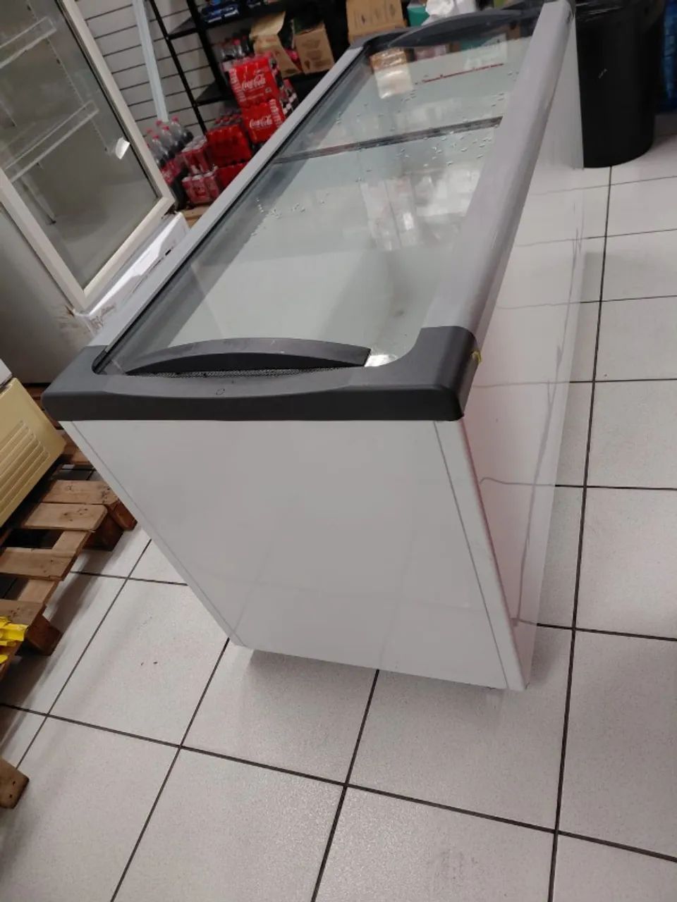 Freezer e Expositor Horizontal Metalfrio 505 Litros Branco NF55SB 220V - Foto 3