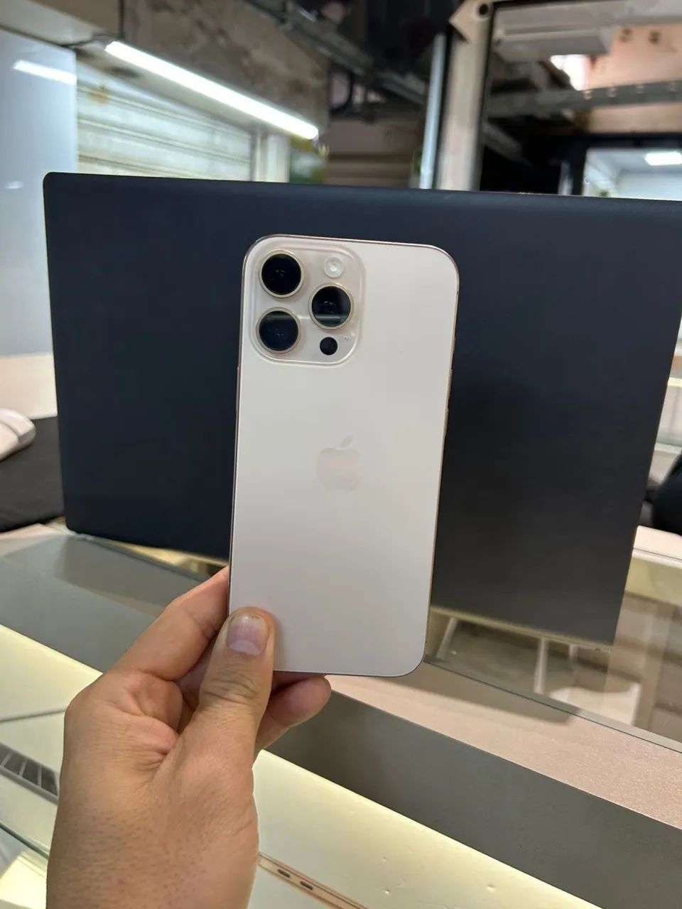 iPhone 16Pro Max 交換済 iPhone 16 Pro Max - Celulares e Smartphones - Taguatinga Sul