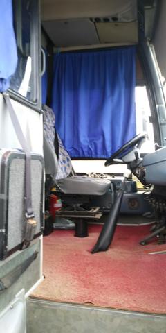 Vendo ônibus 99 com ar - Foto 3