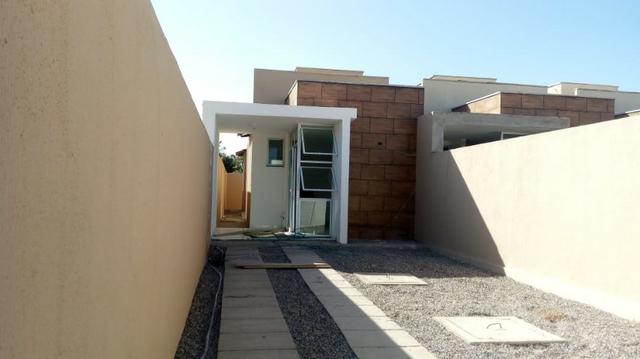 Casas novas no Siqueira Fortaleza com 2 quartos e documentação inclusa