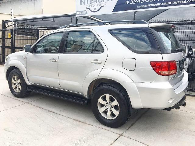 Toyota Hilux - Foto 4