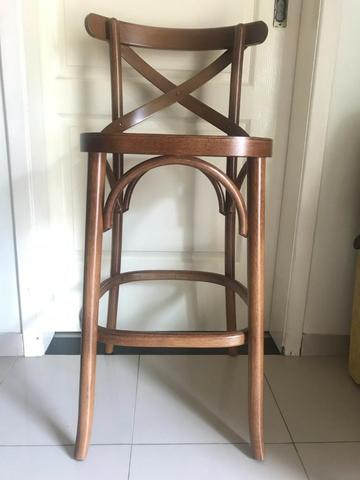 Banqueta modelo X alta de madeira - Foto 2