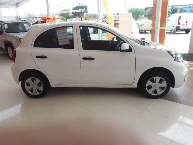 NISSAN MARCH 2017/2018 1.0 S 12V FLEX 4P MANUAL - Foto 8