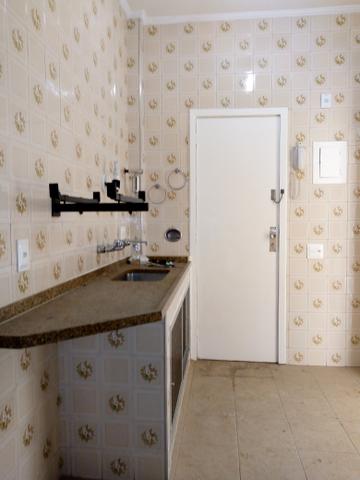 Apto amplo , 02 dorm e vaga, sem vista de comunidade , desocupado - Foto 15