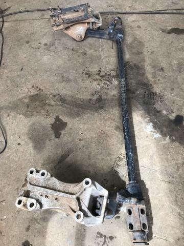 Barra torção gabine, Fh volvo 440, suporte gabine - Foto 3