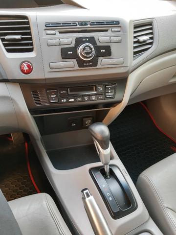 Honda Civic LXR 2.0 Prata. Perfeito estado, estudo propostas para troca - Foto 6