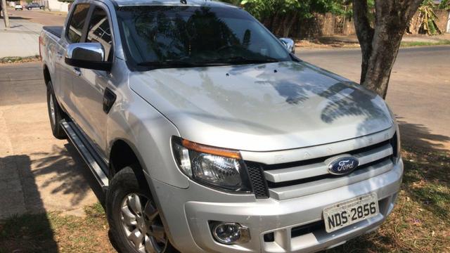 Caminhonete Ford Ranger 3.2 Turbo Diesel 14/15 - Foto 8
