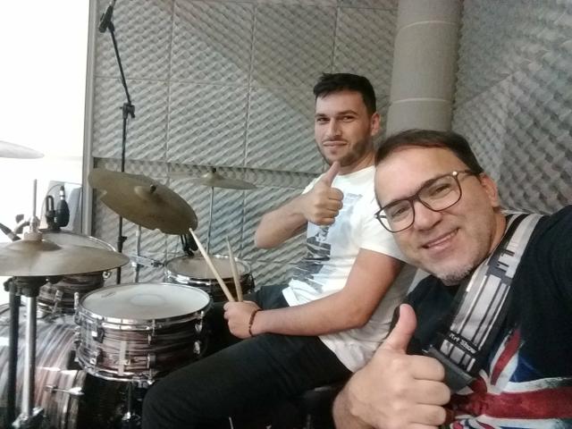 Aula de Bateria (primeira experiental grátis) - Foto 3