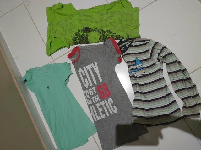 Mochila de Rodinha e Roupas - Foto 3