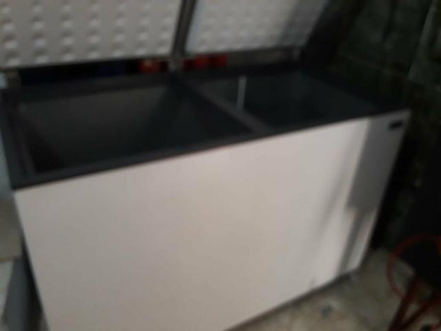 Freezer semi novo só 1.100 - Foto 6
