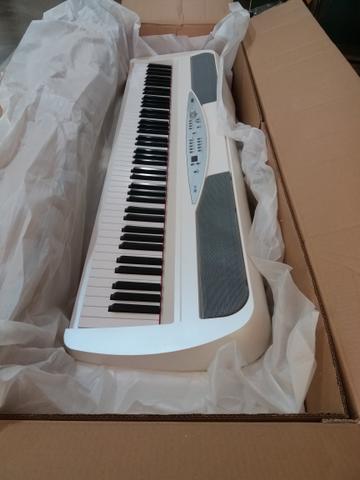 Piano Digital Korg SP280