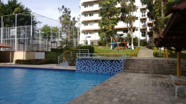 ALUGO R$ 1.900, Cond. Maron, com modulados, climatizado e telado - Parque 10