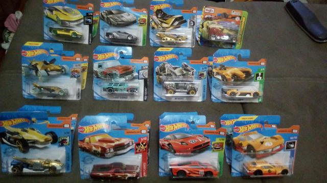 Carrinhos Hot Wheels - Foto 3
