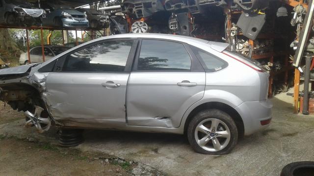 Sucata Ford Focus Hatch 1.6 2013 - Motor Câmbio Peças Acessórios - CDV Credenciado - Foto 2