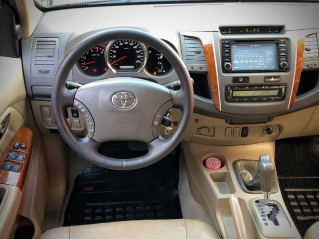 Hilux SW4 SRV D4-D 4x4 3.0 - Foto 13