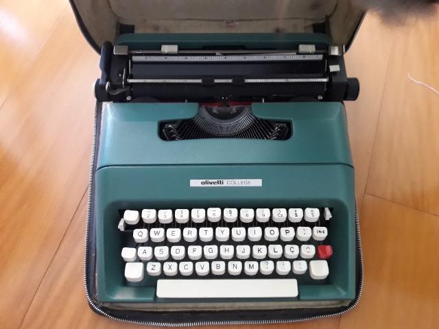 Máquina de escrever