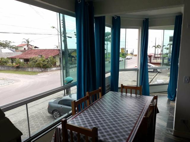 Vende se apto 3 quartos sendo uma suíte Itapoá sc - Foto 2