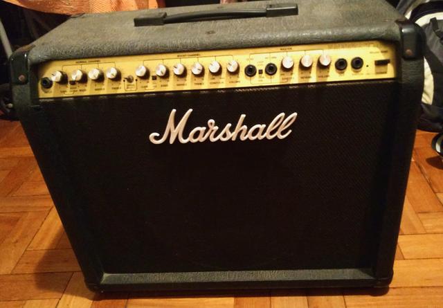 Amplificador de guitarra Marshall Valvestate 8080 - Foto 4