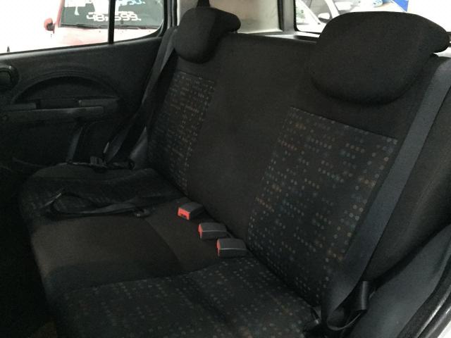 Fiat Uno Vivace 2013 1.0 Flex 4P Manual - Foto 7