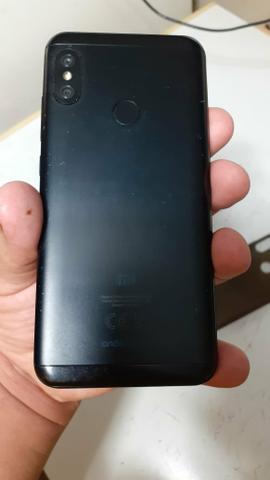 Vendo ou troco Xiomi A2 lite pouco tempo de uso funcionando perfeitamente - Foto 2