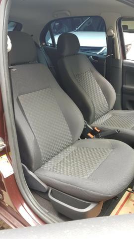 VW Gol Imotion Confortline 1.6 Flex - Foto 6