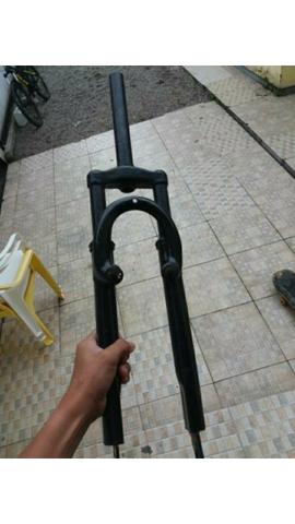 Vendo quadro de barra circular e outras peças - Foto 3