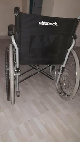 Vendo Uma Cadeira de Rodas - Foto 3