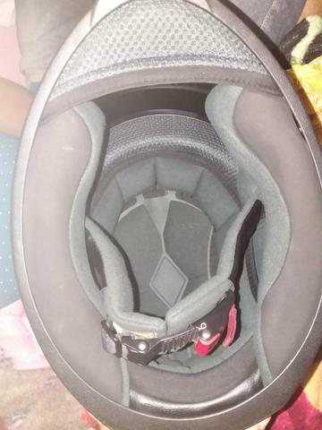 Capacete