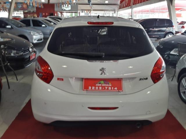 Peugeot 208, 1.5 Allure, Flex, Manual,2013/2014 - Foto 5