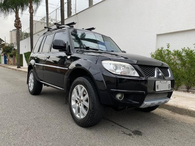 Mitsubishi Pajero TR4 2011 Auto 4x4 Preta - Foto 3