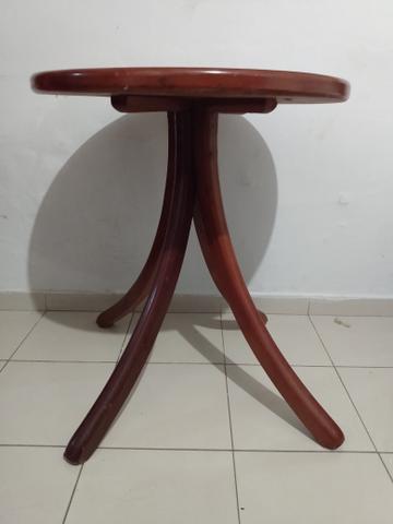 Mesinha redonda