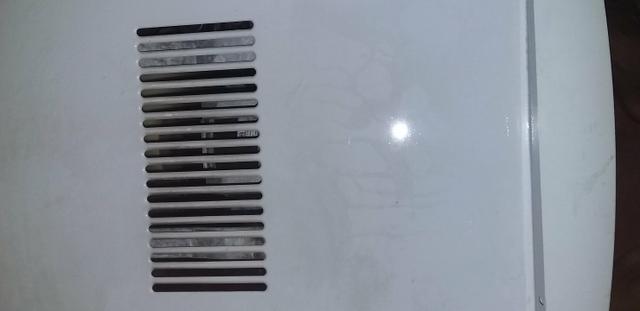 Vendo 1 ar condicionado usado esta funcionando, motivo precisando pagar conta
