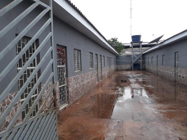 Apartamento com dois quartos sala cozinha área serviço - Foto 3