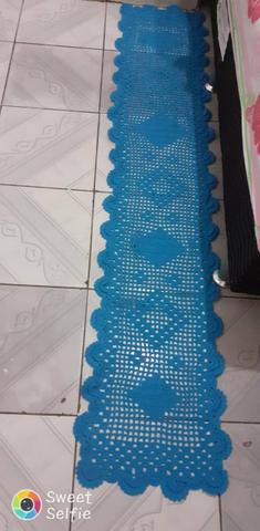 Passadeira barbante azul.