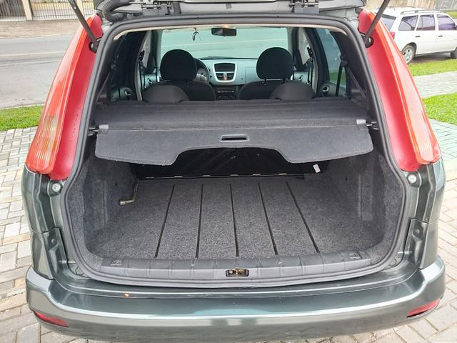 Peugeot 207 SW 1.4 - Foto 13