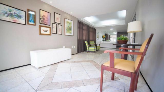 Vende-se Apartamento no Bairro Cocó Próximo Center Box - Foto 7